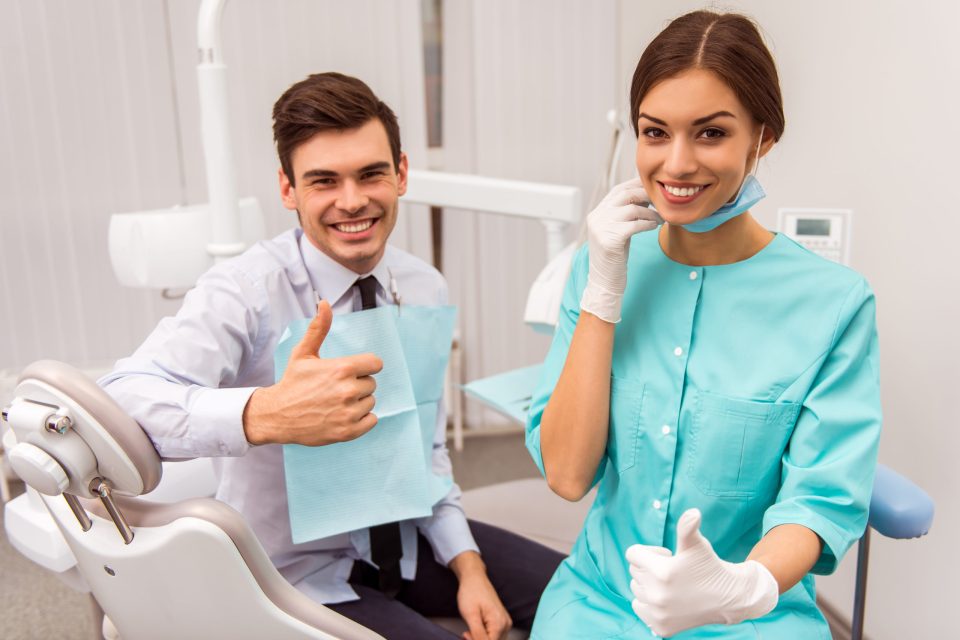 How Your Commuting Habits Silently Influence Tooth Clenching and Enamel Erosion Patterns